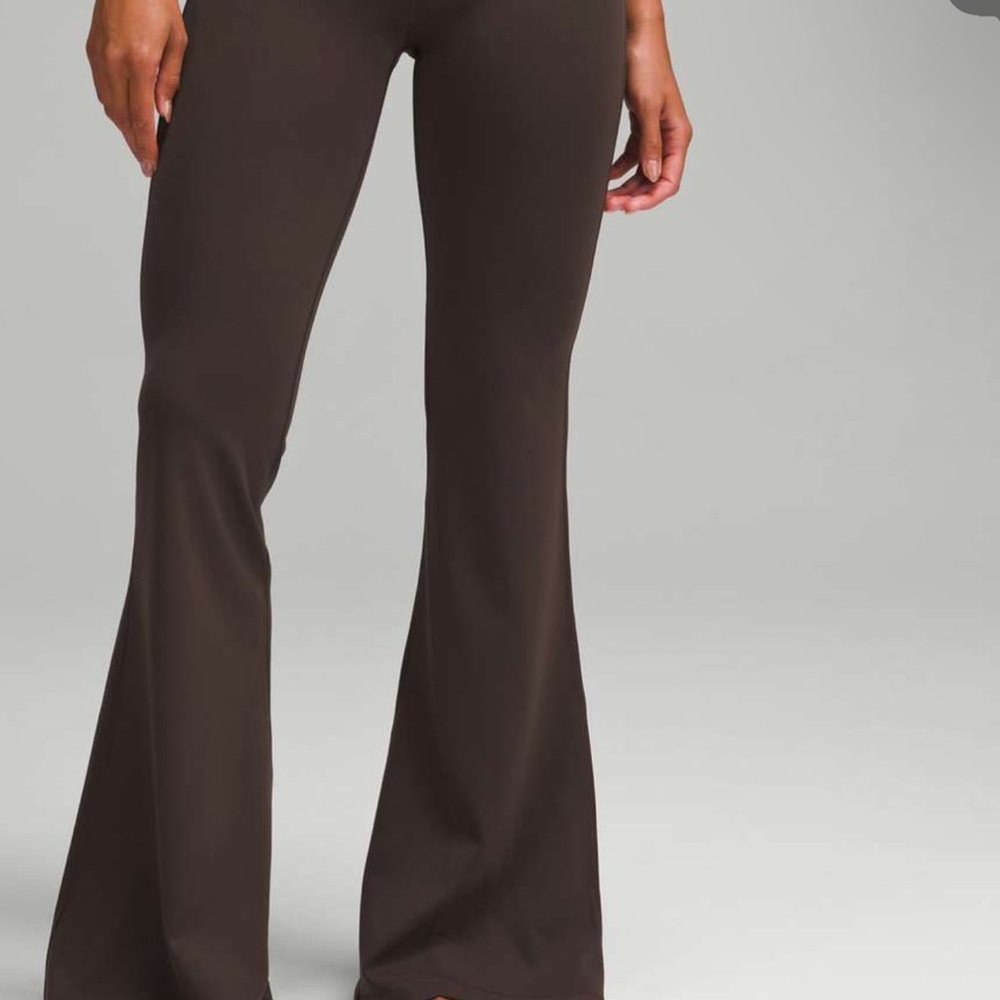 Wunder Under SmoothCover™ Ult Flare Pant